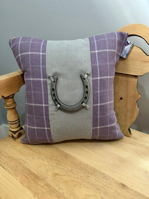 Horseshoe Cushion With Insert